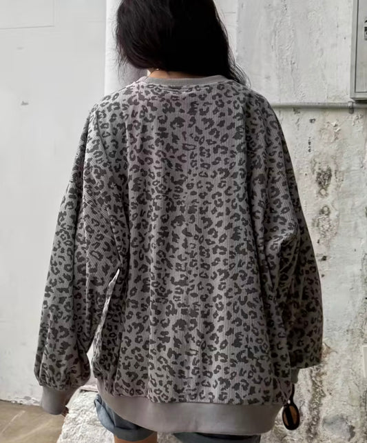Grey Leopard Sweat-shirt