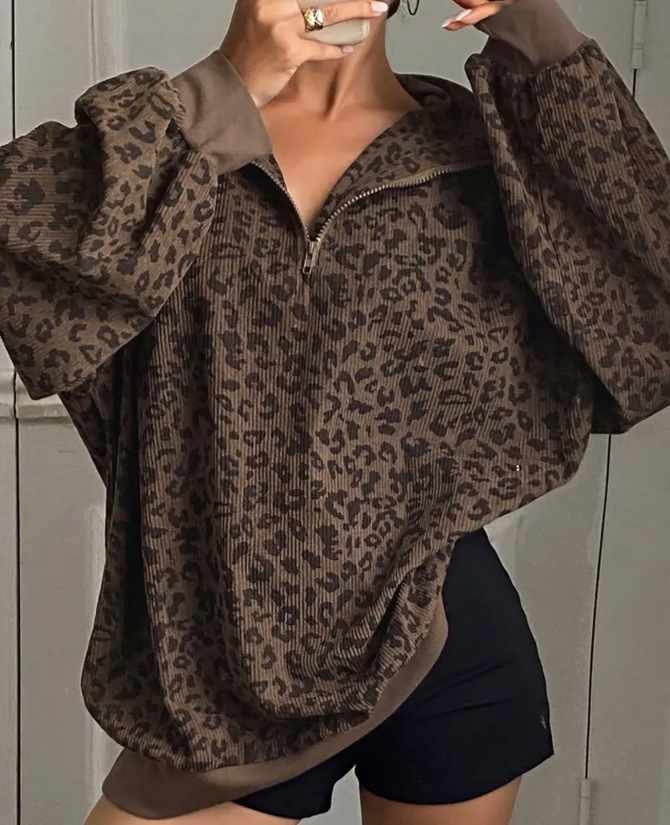 Leopard Pullover
